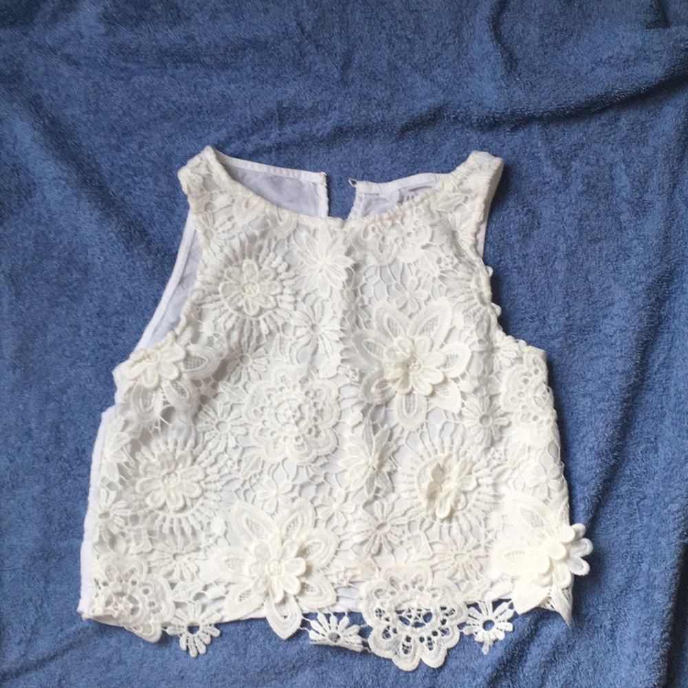 crop top